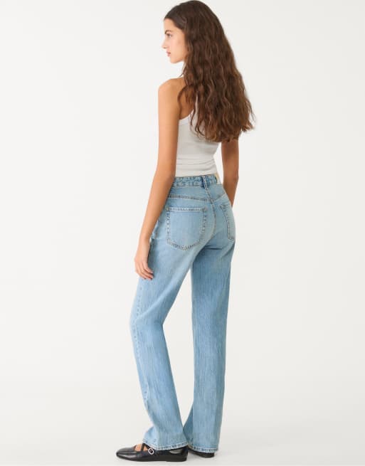 Stradivarius – D98 – Ljusblå jeans med raka ben och vintageeffekt, 3 av 4
