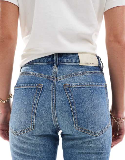 Stradivarius D98 Petite straight leg jeans in vintage wash ASOS