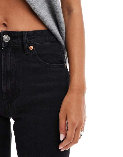 Stradivarius D98 straight leg jeans in black, 5 of 5