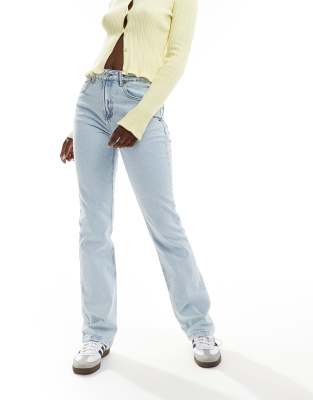 Stradivarius Stradivarius D98 straight leg jeans in light blue