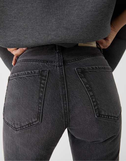 Stradivarius D98 straight-leg vintage effect jeans in black denim wash, 4 of 4