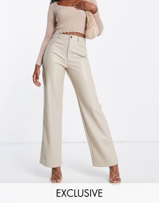 Stradivarius Dad Faux Leather Pants In Cream-white | ModeSens