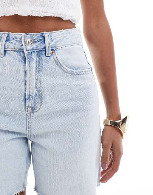 Stradivarius – Dad-Jeans-Shorts in Mittelblau, 5 von 5