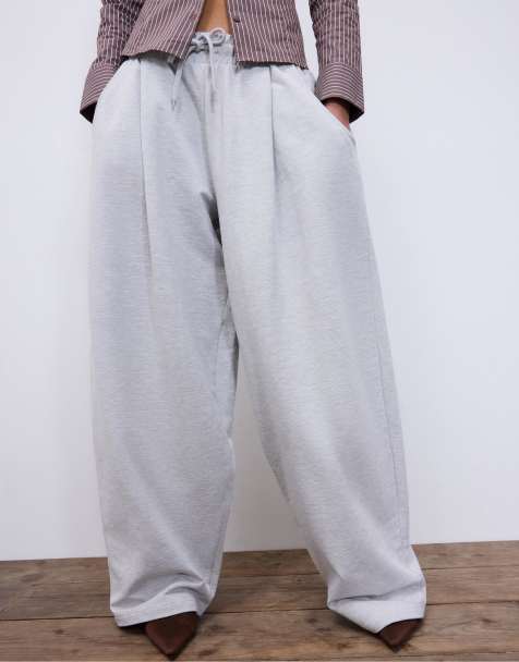 Stradivarius Darted balloon jogger trousers in grey melange - view 1