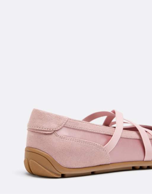Stradivarius décolleté sneaker in satin con cinturini incrociati rosa, 4 di 5