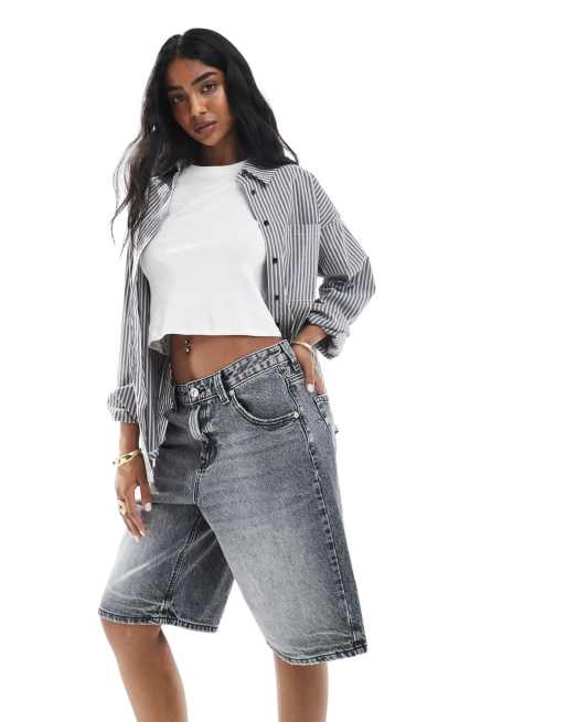 Stradivarius denim jort in dark wash grey, 3 of 5