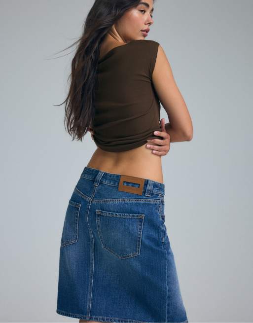 Stradivarius Denim midi skirt in medium denim wash, 3 of 7