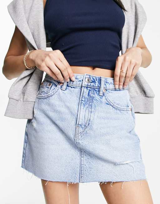 Stradivarius - Denim minirok met onafgewerkte zoom in middenblauw 
