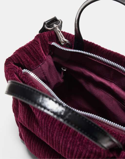 Stradivarius - Doorgestikte crossbody tas van corduroy in bordeauxrood, 3 van 3