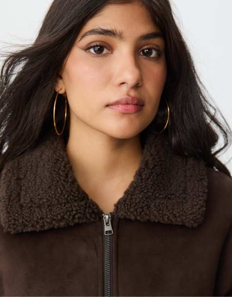 Stradivarius Double-faced jacket with contrast collar in brown - view 1