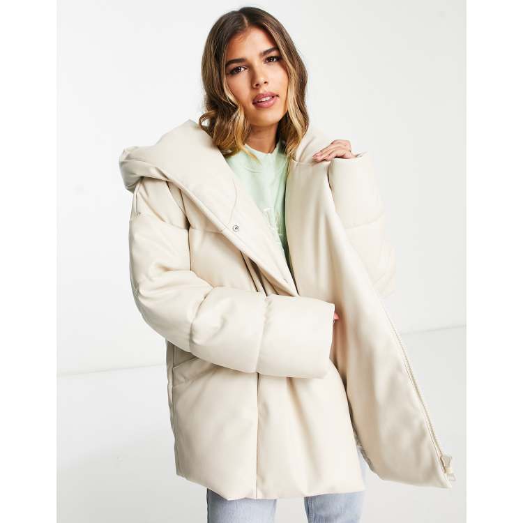 Stradivarius Doudoune oversize en similicuir cru