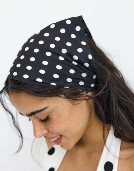 Stradivarius - Driehoekige hoofddoek met stippen in zwart, 2 van 4