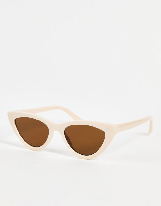 Stradivarius - Ecrufarvede cat eye-solbriller