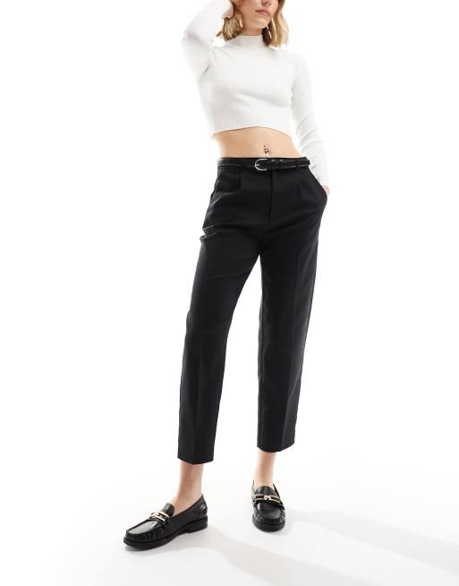Stradivarius - Elegante cropped broek met plooien aan de voorkant in zwart 