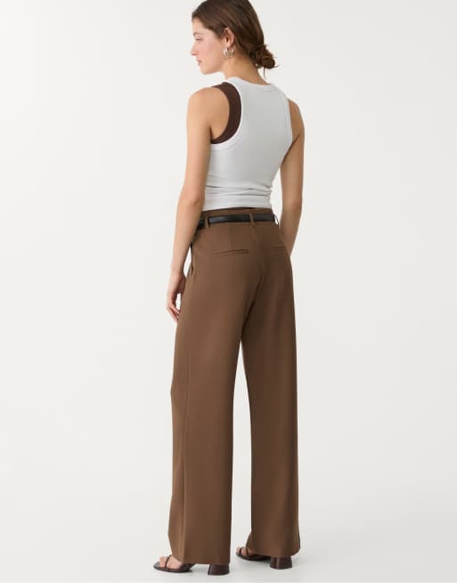 Stradivarius – Elegante, fließende Hose in Braun mit Gürtel und geradem Bein, 2 von 4