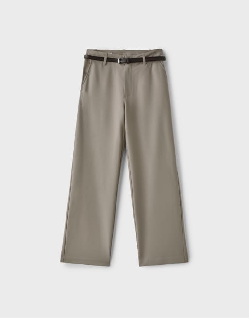 Stradivarius – Elegante, fließende Hose in Braun mit Gürtel und geradem Bein, 6 von 7