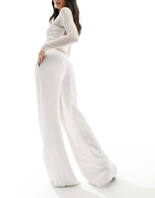 Stradivarius – Elegante Hose in Ecru mit weitem Schnitt und Faltendetails , 3 von 5