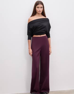 Stradivarius - Elegante Loose-Fit-Hose in Lila