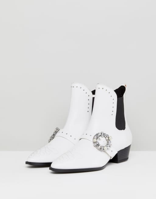 Stradivarius embellished buckle boots, 2 of 4
