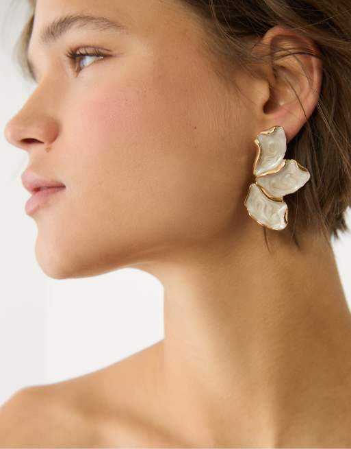 Stradivarius enamelled fan earrings in gold