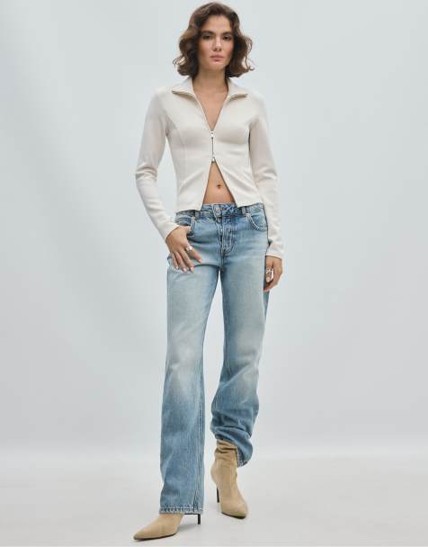Stradivarius eng anliegender Sweatshirt mit Reißverschluss in Vanille - view 1