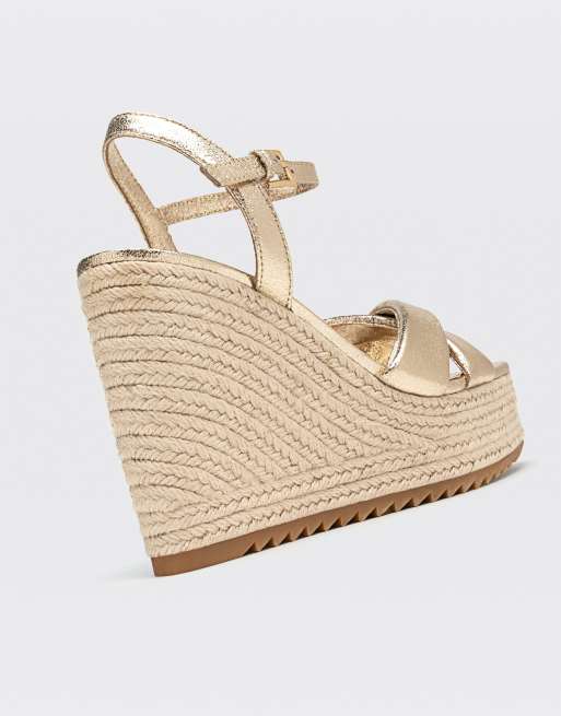 Stradivarius espadrille wedge sandal in gold