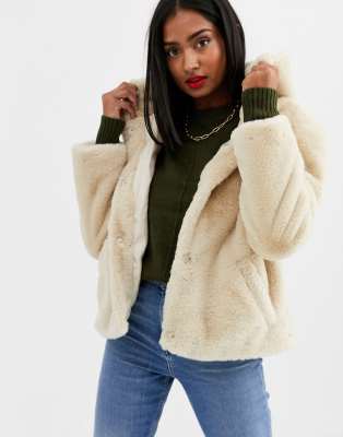 Stradivarius faux fur jacket with hood in camel-Neutral