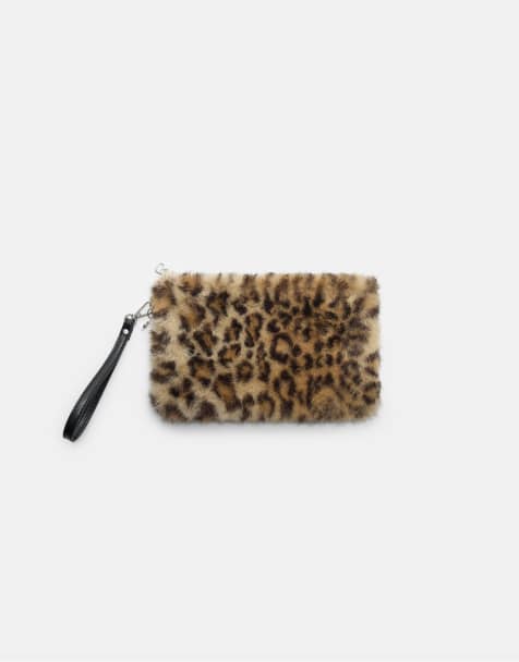 Stradivarius Faux fur toiletry bag in beige - view 1