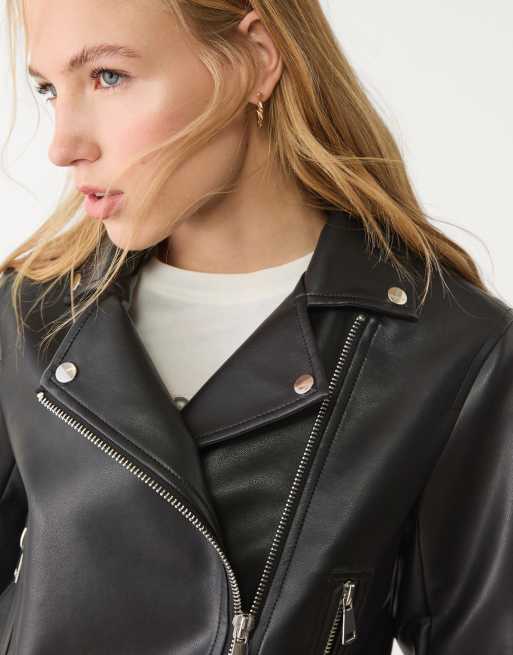 Stradivarius faux leather biker jacket in black, 2 of 4