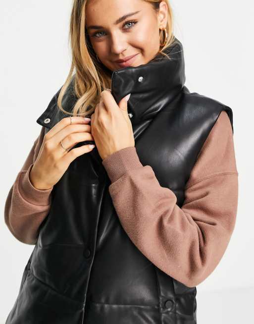 Stradivarius Short Faux Leather Puffer Gilet