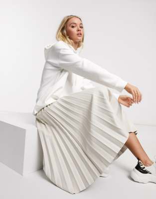 White pleated 2025 leather skirt