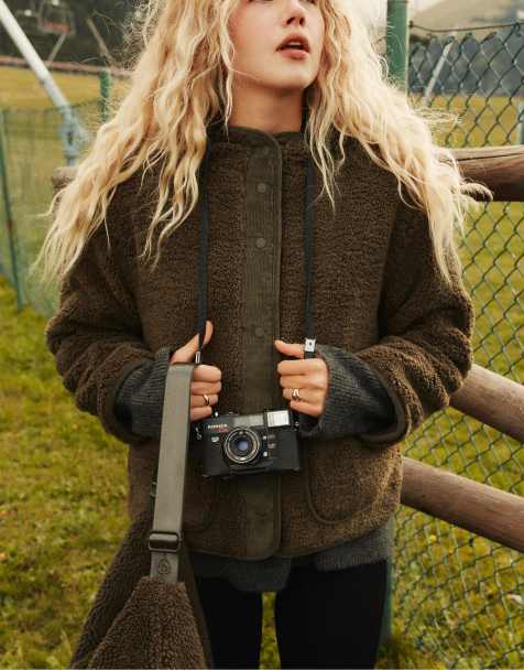 Stradivarius Faux shearling lined jacket with corduroy detail in khaki - view 1