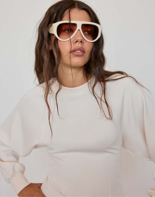 Stradivarius felpa aderente in vita soft-touch color vaniglia, 4 di 7