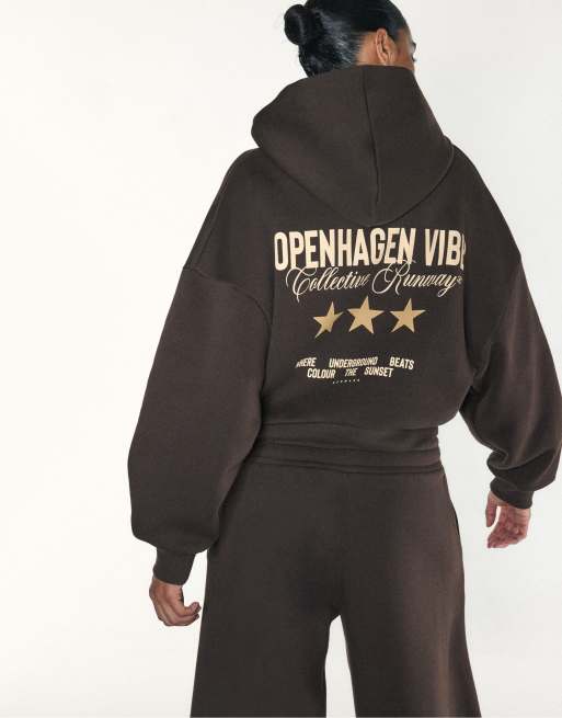 Stradivarius felpa con cappuccio a quadri marrone, 3 di 7