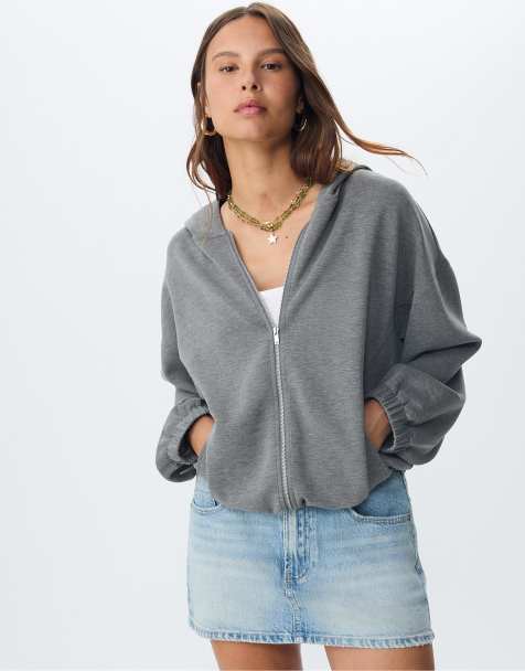 Stradivarius - Felpa con cappuccio a sbuffo grigio scuro morbida al tatto - view 1