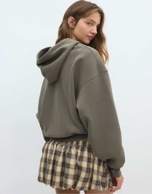 Stradivarius felpa con cappuccio stampata in khaki, 3 di 7