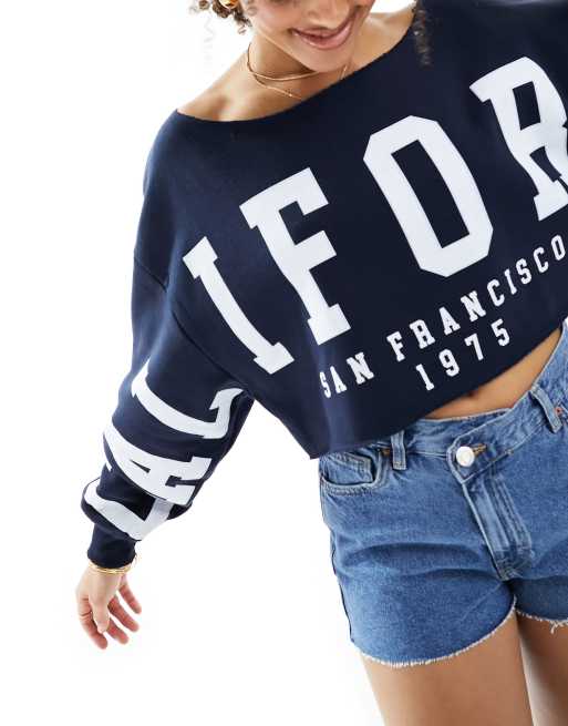 Short best sale felpa stradivarius