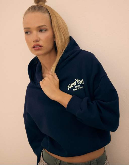 Stradivarius felpa oversize con stampa grafica blu navy, 2 di 7