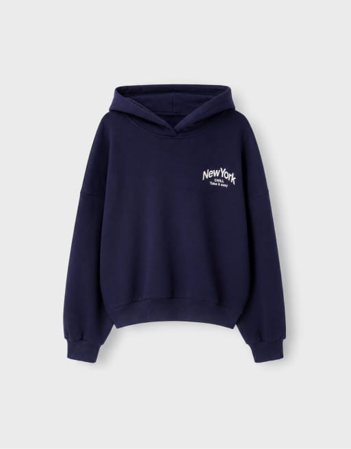 Stradivarius felpa oversize con stampa grafica blu navy, 6 di 7