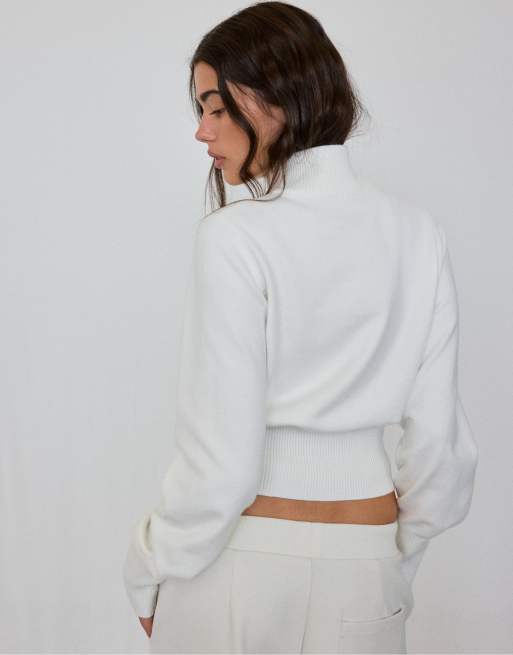 Stradivarius figurbetonte Strickjacke mit Reißverschluss in Ecru, 5 von 7