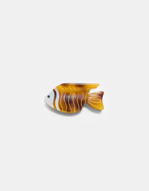 Stradivarius Fish hair clip in brown - view 1