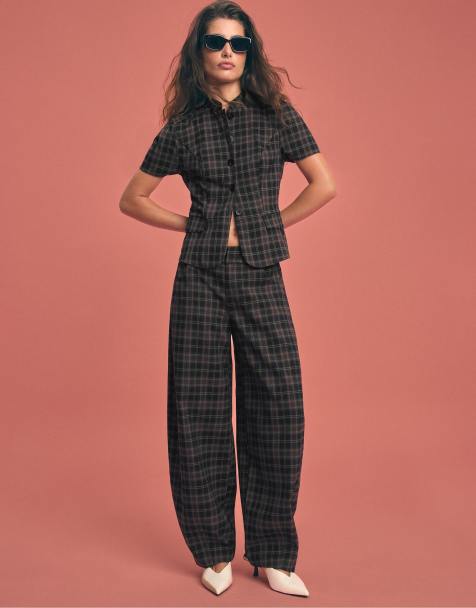 Stradivarius Fitted check short sleeve shirt in black - view 1