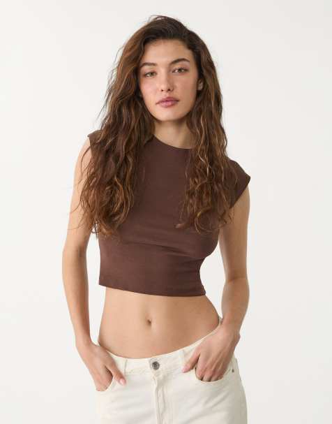 Stradivarius fitted cropped t-shirt in brown - view 1