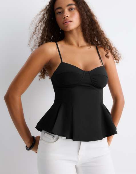 Stradivarius Fitted pleated top in black - view 1
