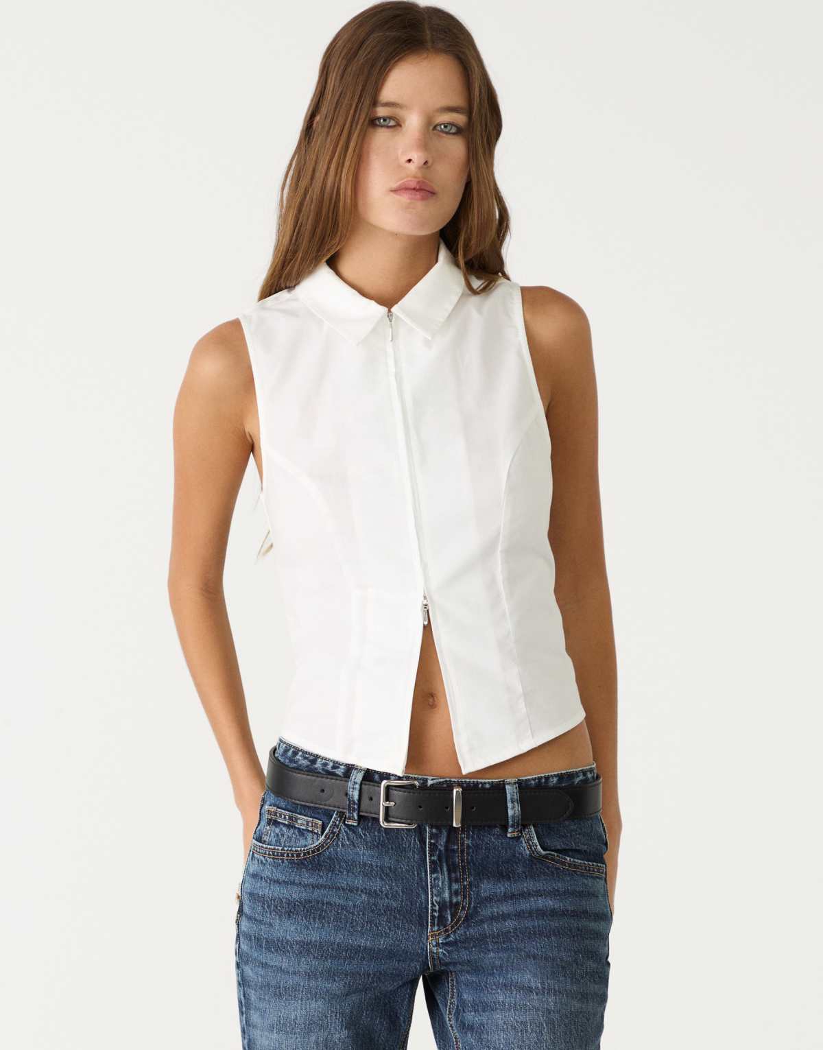 Stradivarius fitted sleeveless shirt with zip in white