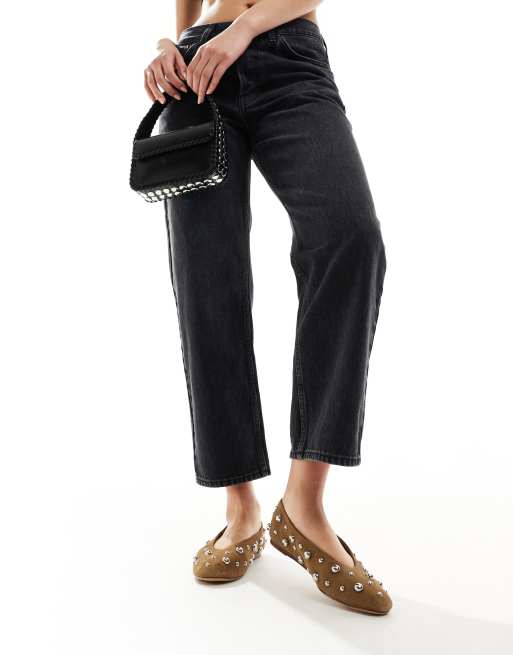 Stradivarius – Flache Ballerinas aus Wildleder in Braun mit Nietenbesatz, 4 von 4