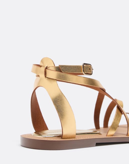 Stradivarius – Flache Ledersandalen in Gold mit Schnürung, 5 von 5