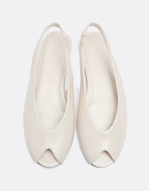 Stradivarius flache Peeptoe-Slingback-Ballerinas in Ecru, 3 von 5