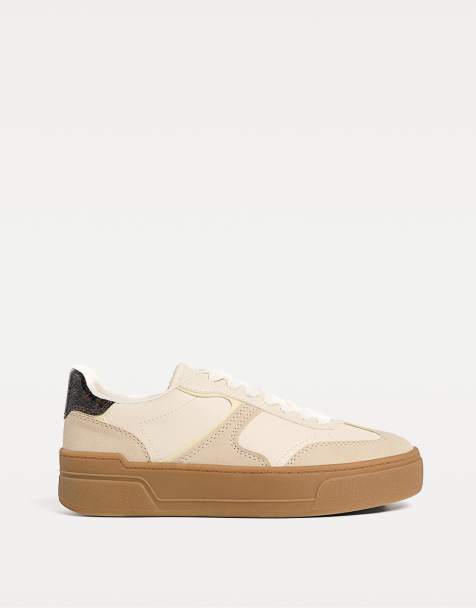 Stradivarius – Flache Sneaker mit Plateausohle in Combined - view 1