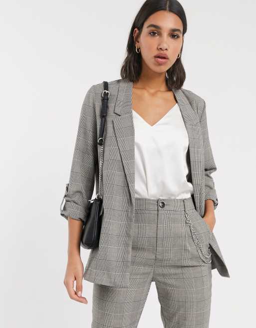 Stradivarius - Løstsiddende ternet blazer og bukser med kædedetalje, 2 af 3